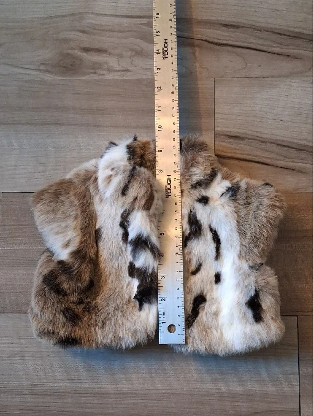 The Children's Place Faux Fur Vest Vintage Size 18 Months (M)